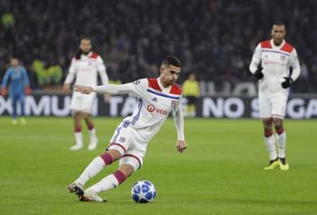 选的王钰栋 选的王钰栋